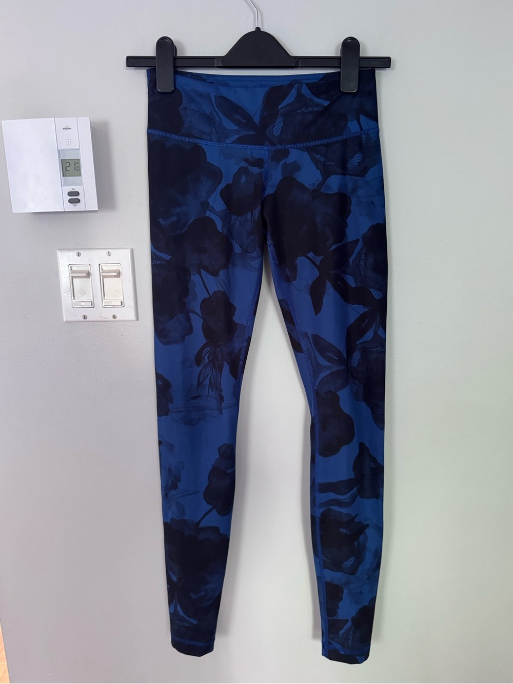Lululemon Blue Floral High-Waist Leggings